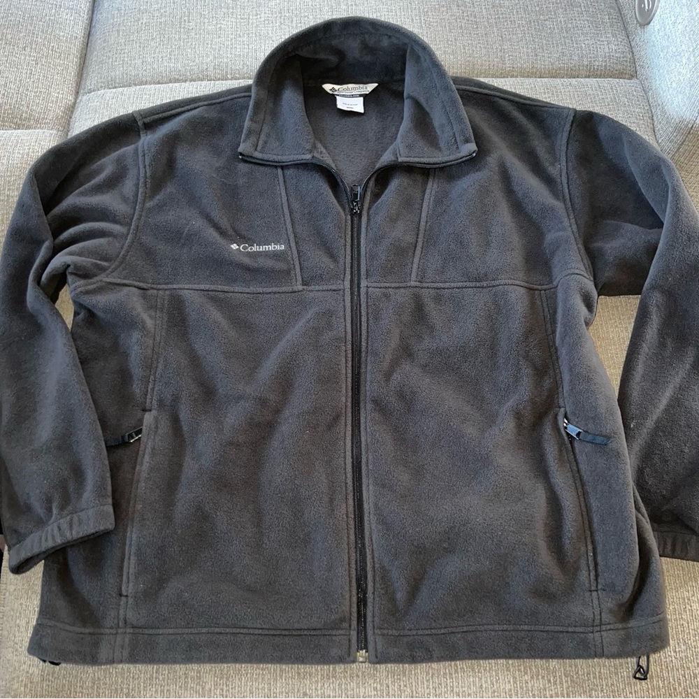 Columbia Jacket Men’s XL Black Full Zip Fleece Sweater  Zip Pockets Outdoors